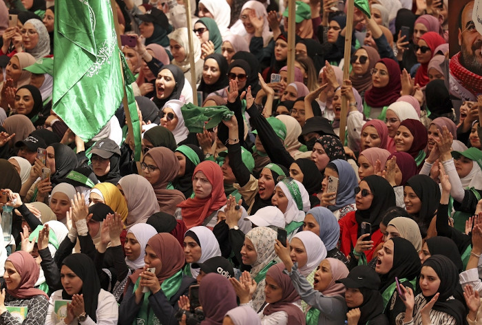 Photo : via www.tellerreport.com